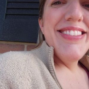 Meet your Posher, Leigh